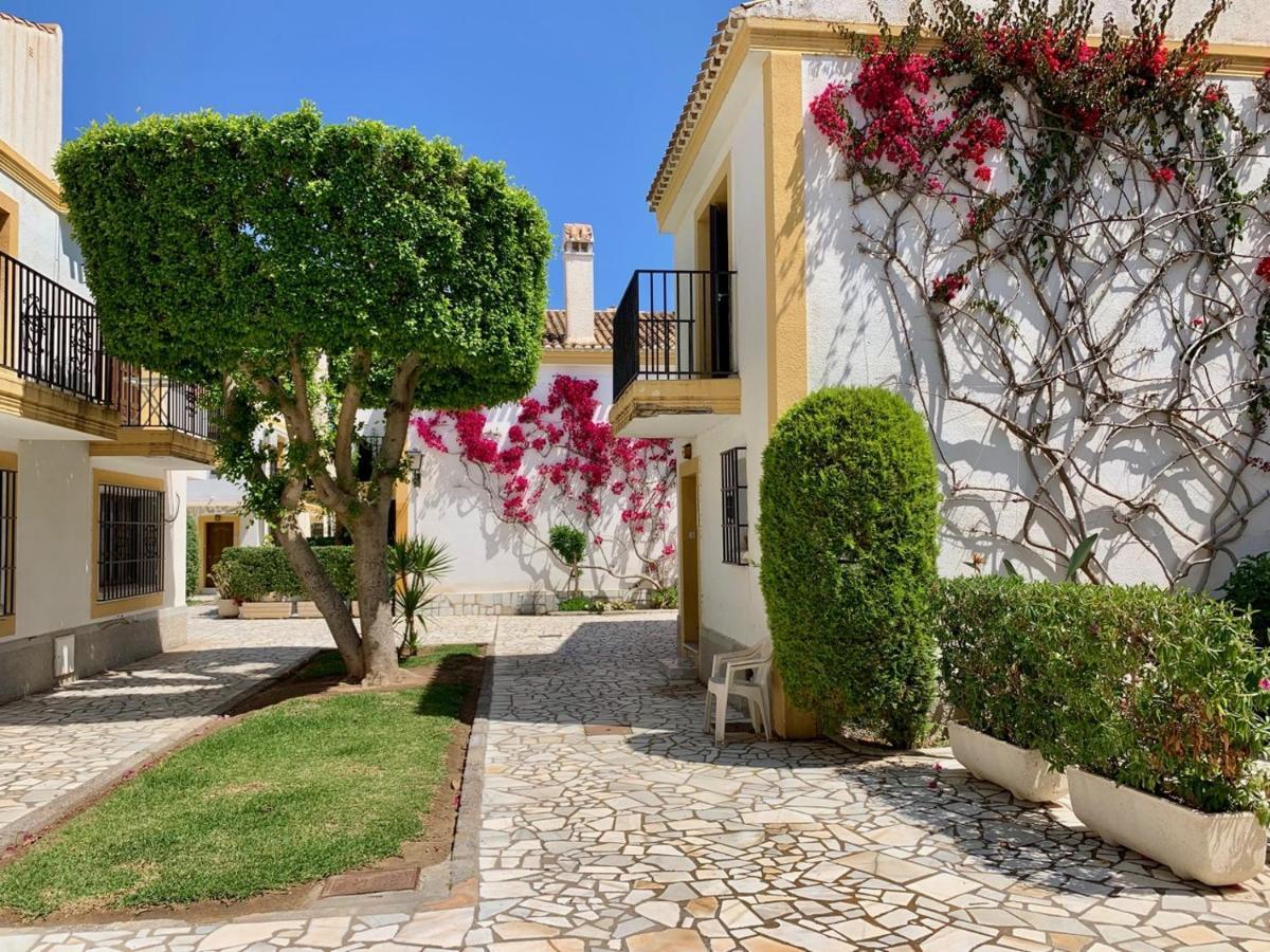 Eonia Marinas-Duplex Con Porche En Primera Linea! L'Île-Rousse Dış mekan fotoğraf